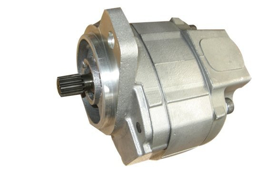 Насос komatsu D30/31/37