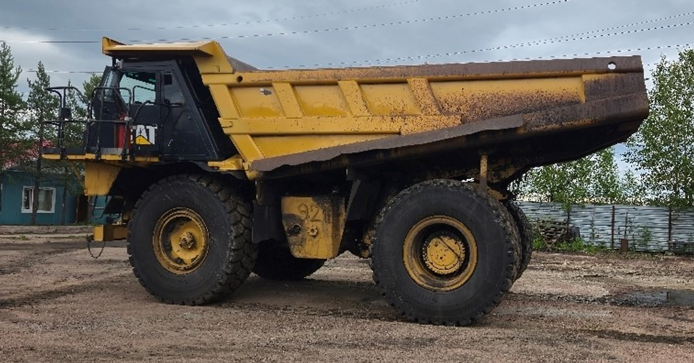 Caterpillar 773* Карьерный самосвал 773E (Дизельный, 27.0 л, 720 л.с. АТ)