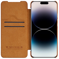 Кожаный чехол книжка коричневого цвета от Nillkin для iPhone 14 Pro, серия Qin Pro Leather с защитной шторкой для камеры