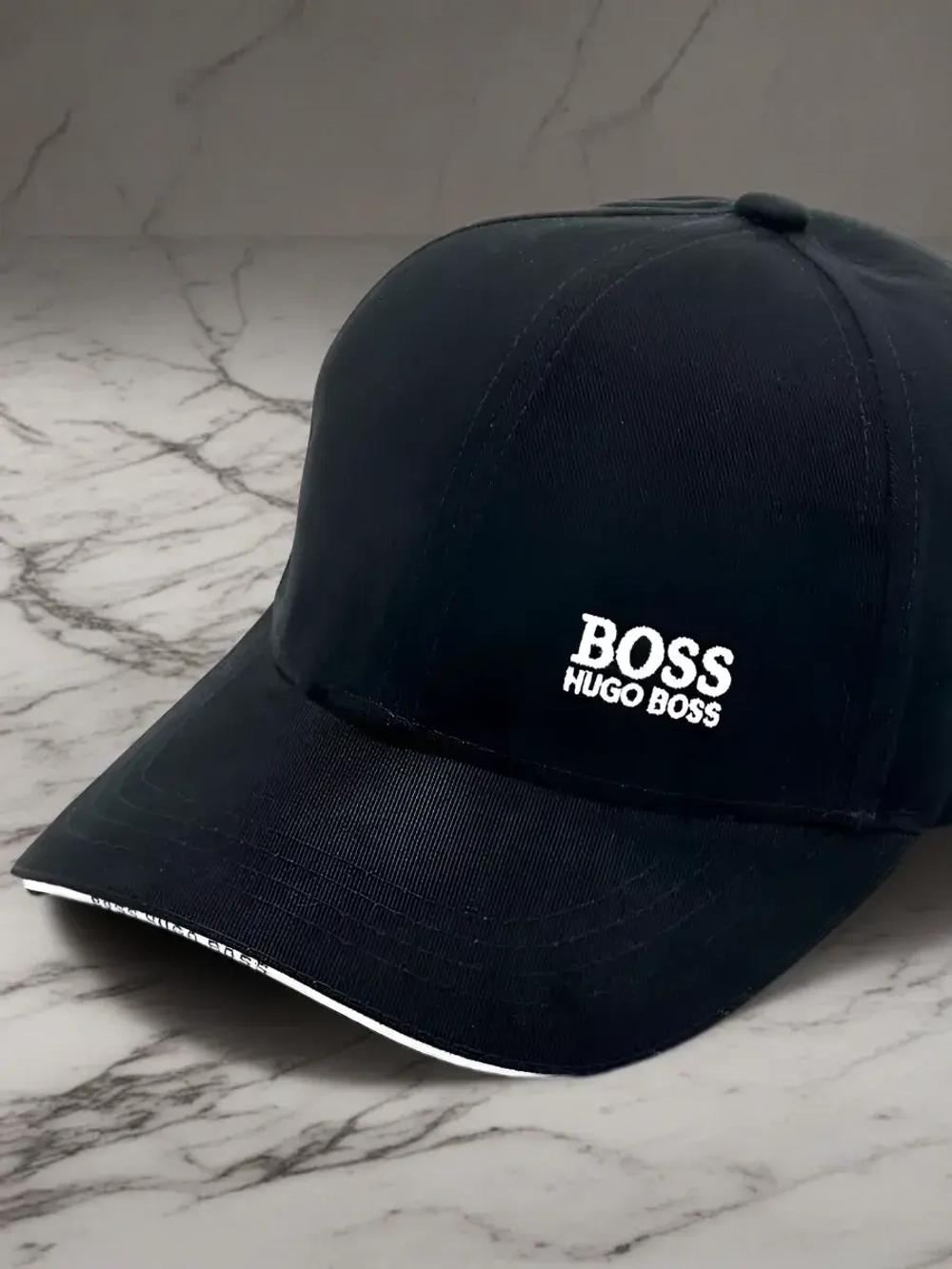 Бейсболка BOSS