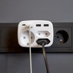 Тройник электрический 16А с/з,  2х2,5А, 3 разъема USB-A 2,4А, 1 разъем USB-C 3А, белый REXANT