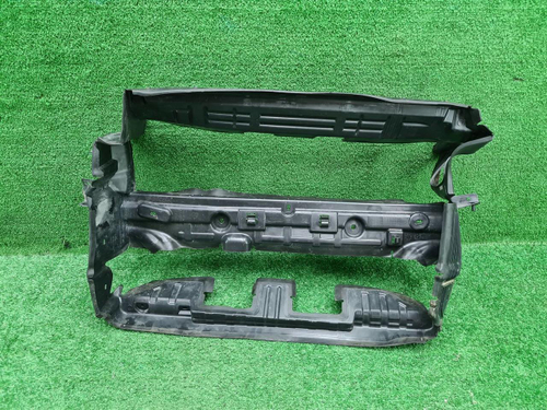 Воздуховод радиатора BMW 4er G22 (2020-н.в.)