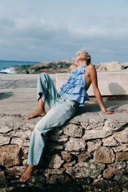 ZARA ТОП В ПОЛОСКУ ИЗ ПОПЛИНА С ВОЛАНАМИ, ЧЕРНИЛЬНО-СИНИЙ