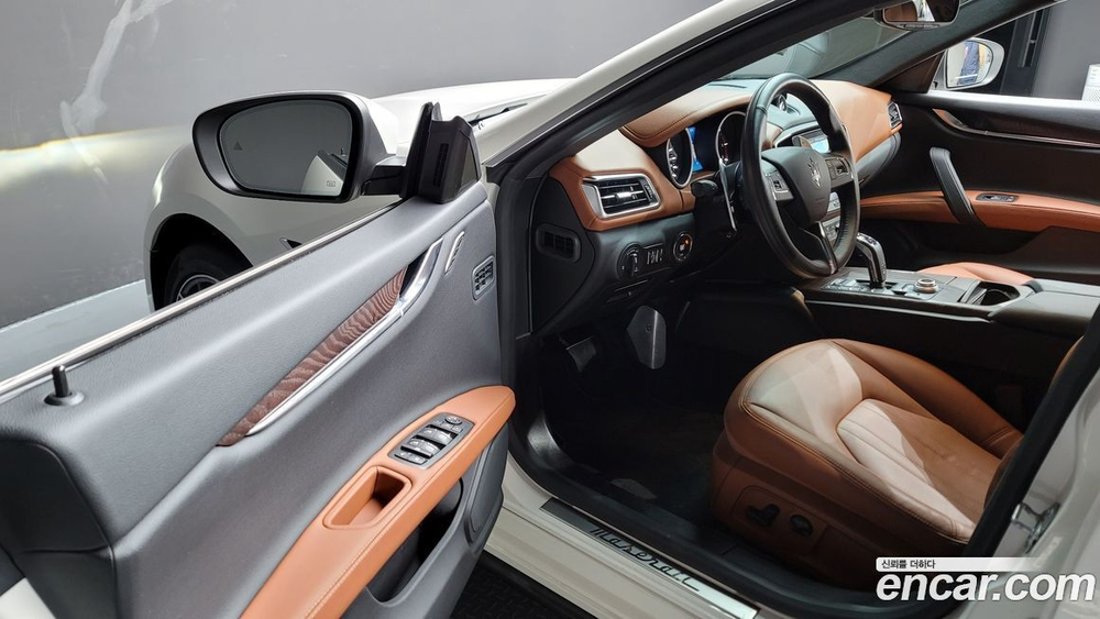 Maserati Ghibli 3.0 Дизель (12.2020)