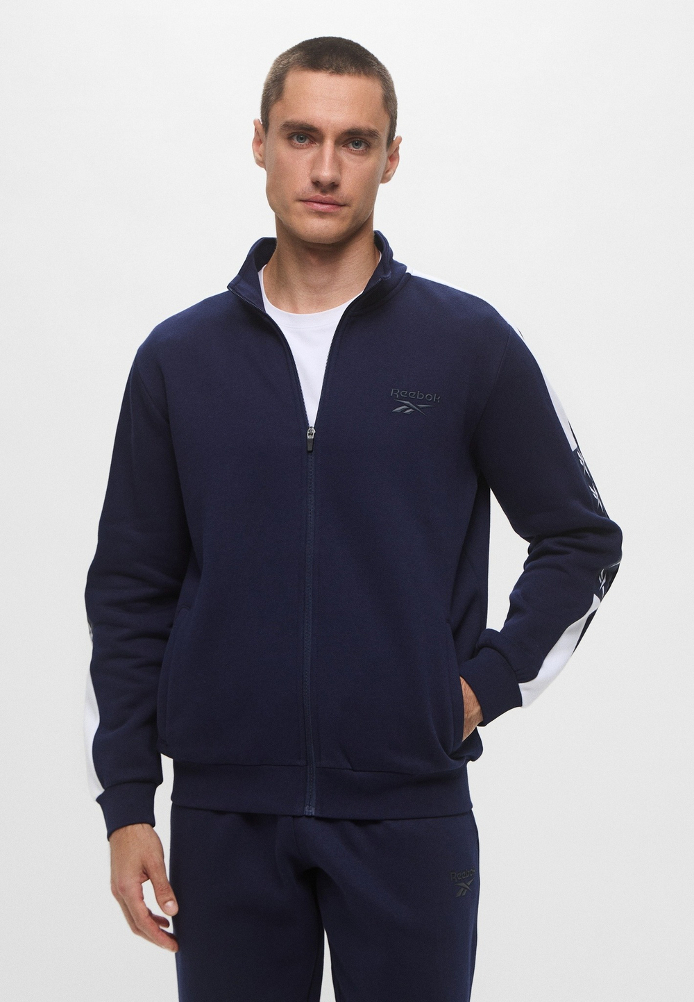 Костюм спортивный мужской REEBOK BRIAN 2PC TRACKSUIT
