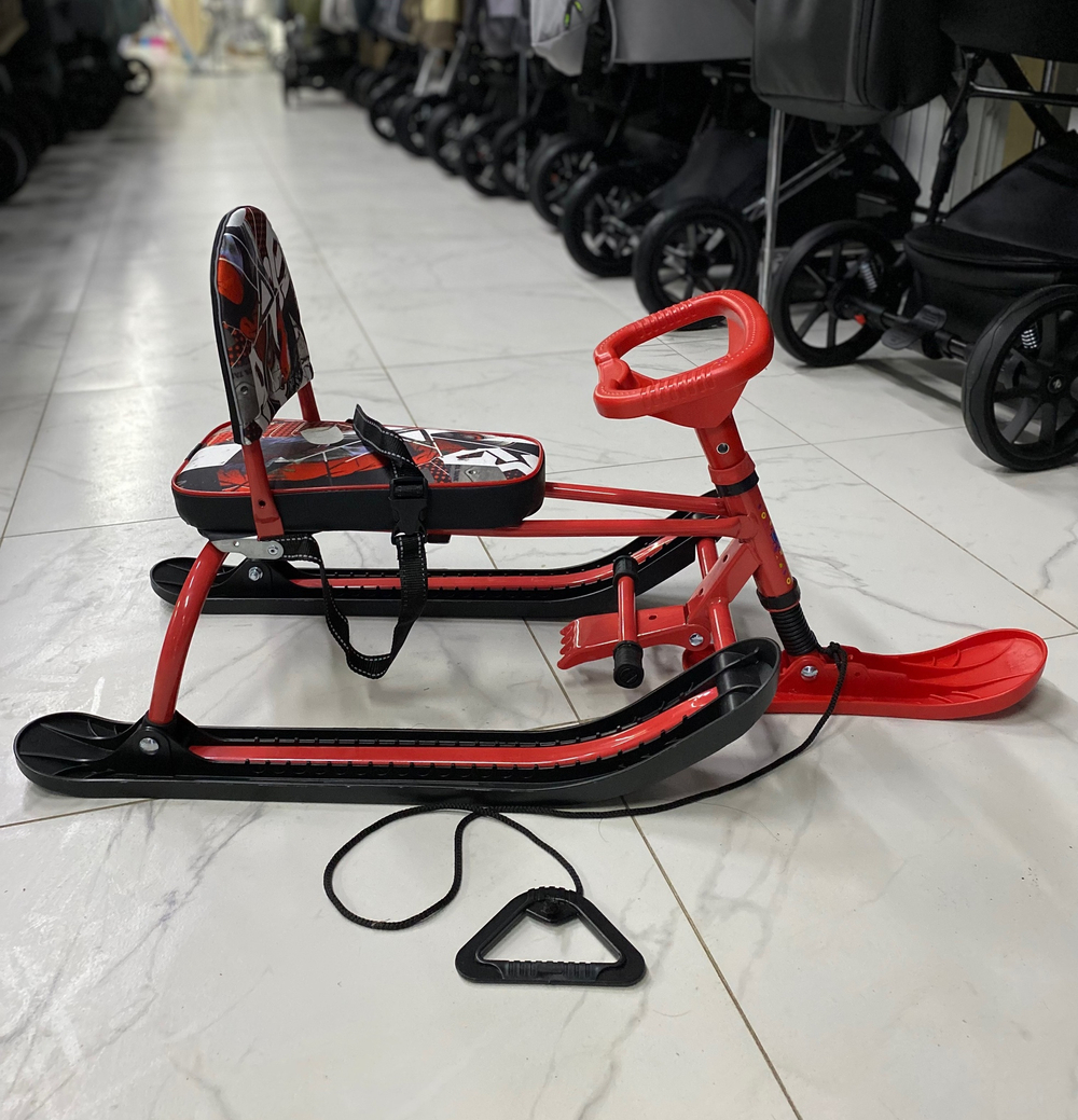 Снегокат «Twiny1+» Принт сиденья: экстрим (красный каркас) (арт. TW1+/Э)