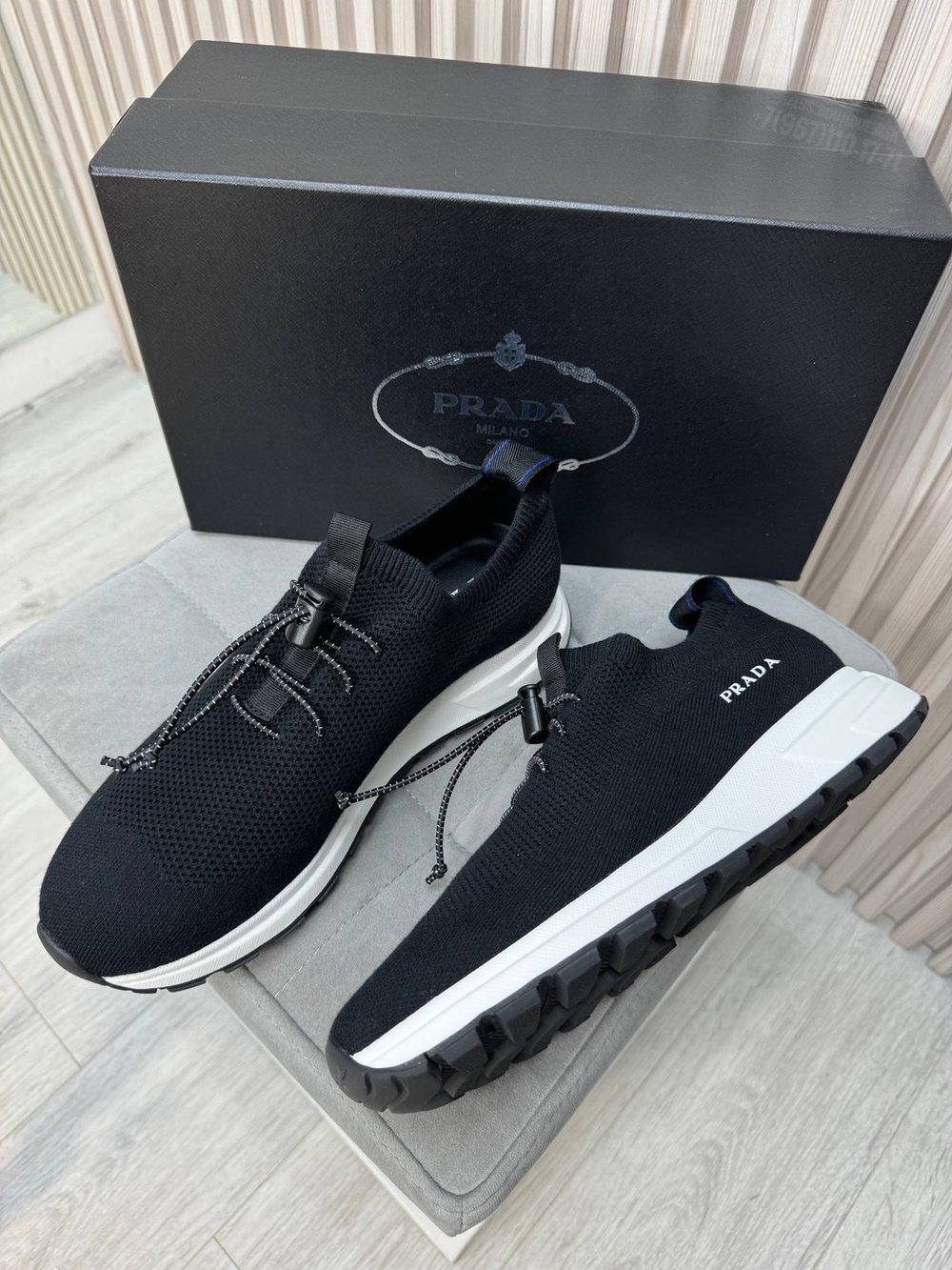 Кроссовки Prada