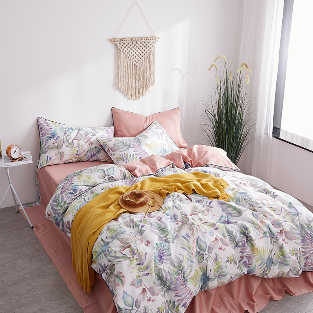 Постельное белье ЕВРО (двуспалка) Египедский Хлопок Лепестки на розовом