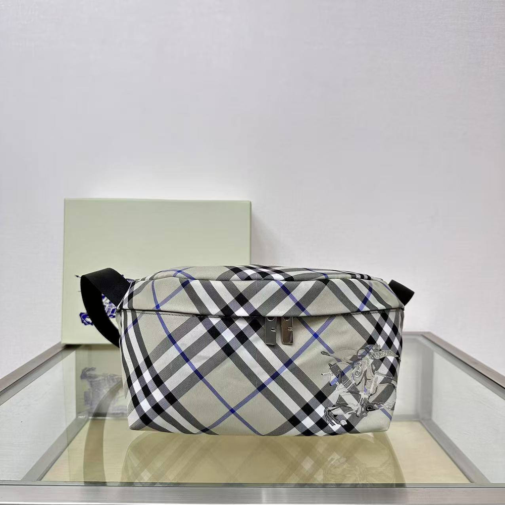 Сумка Burberry