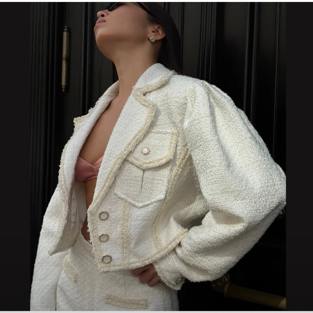 Костюм Timeless Form