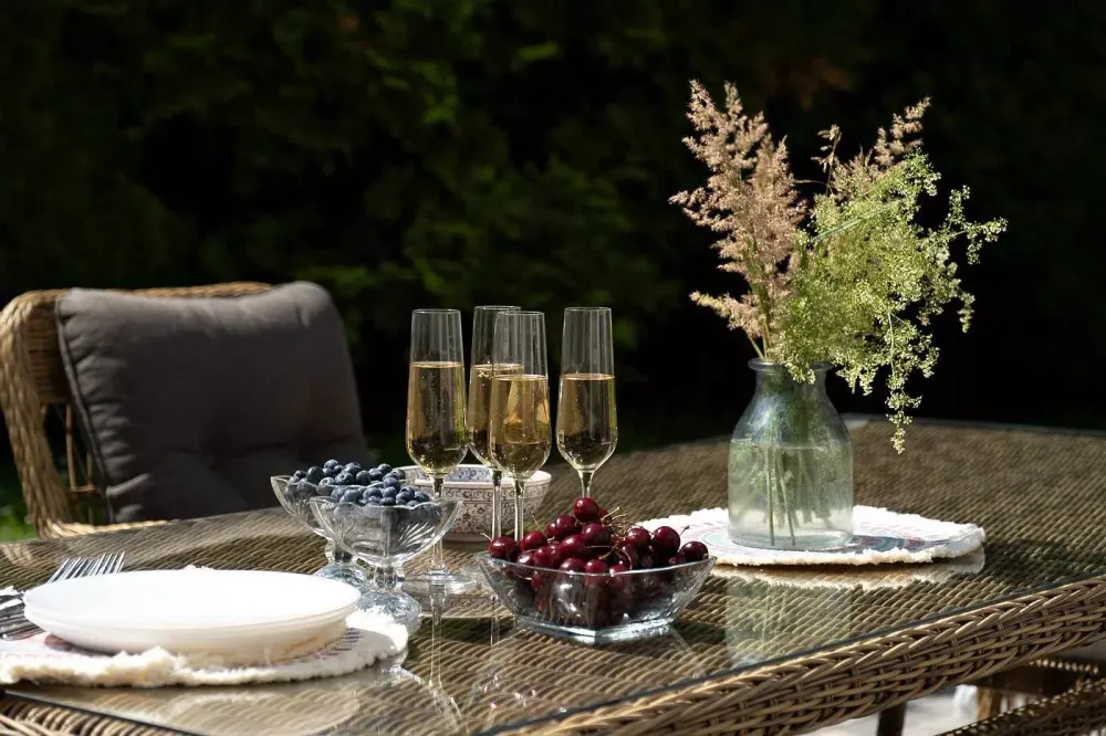 "Цесена" обеденная группа плетеная из искусственного ротанга, цвет соломенный