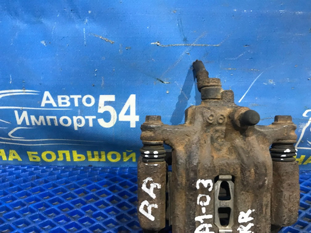 Суппорт тормозной задний правый Honda AVANCIER 1999
