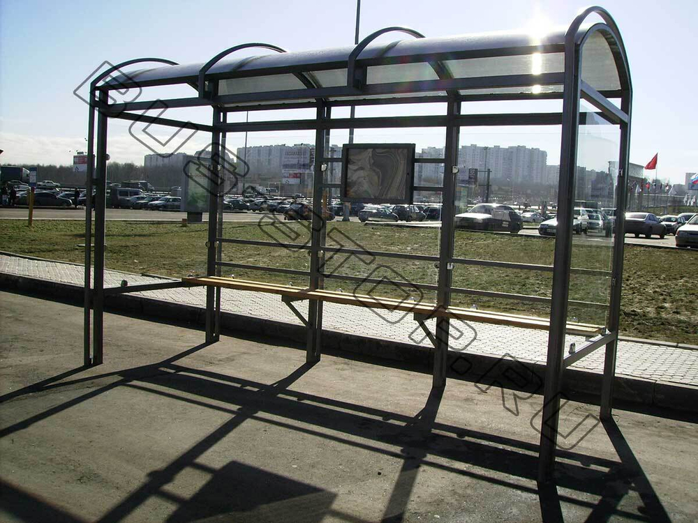 Городская остановка из каленого стекла