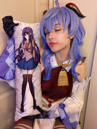 Мини дакимакура Юри из Доки Доки арт. M0189, 60х20 см