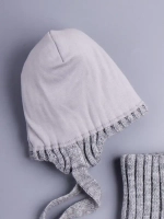 Шапка осенняя детская на завязках и снуд