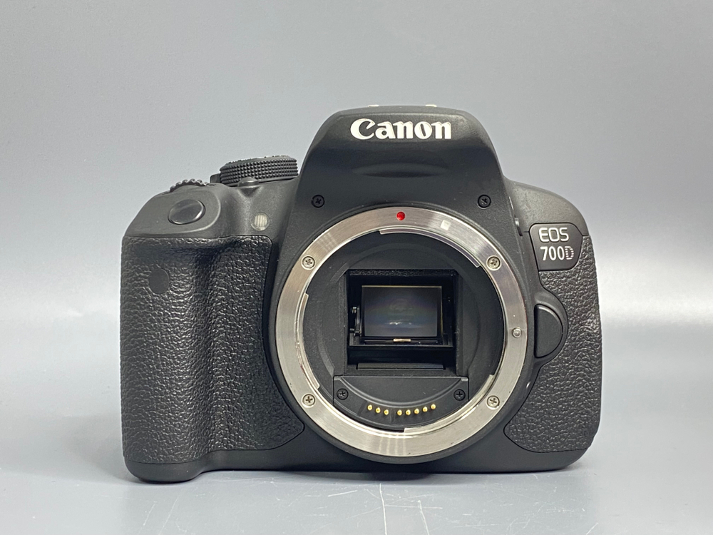 Canon EOS 700D 10 кадров