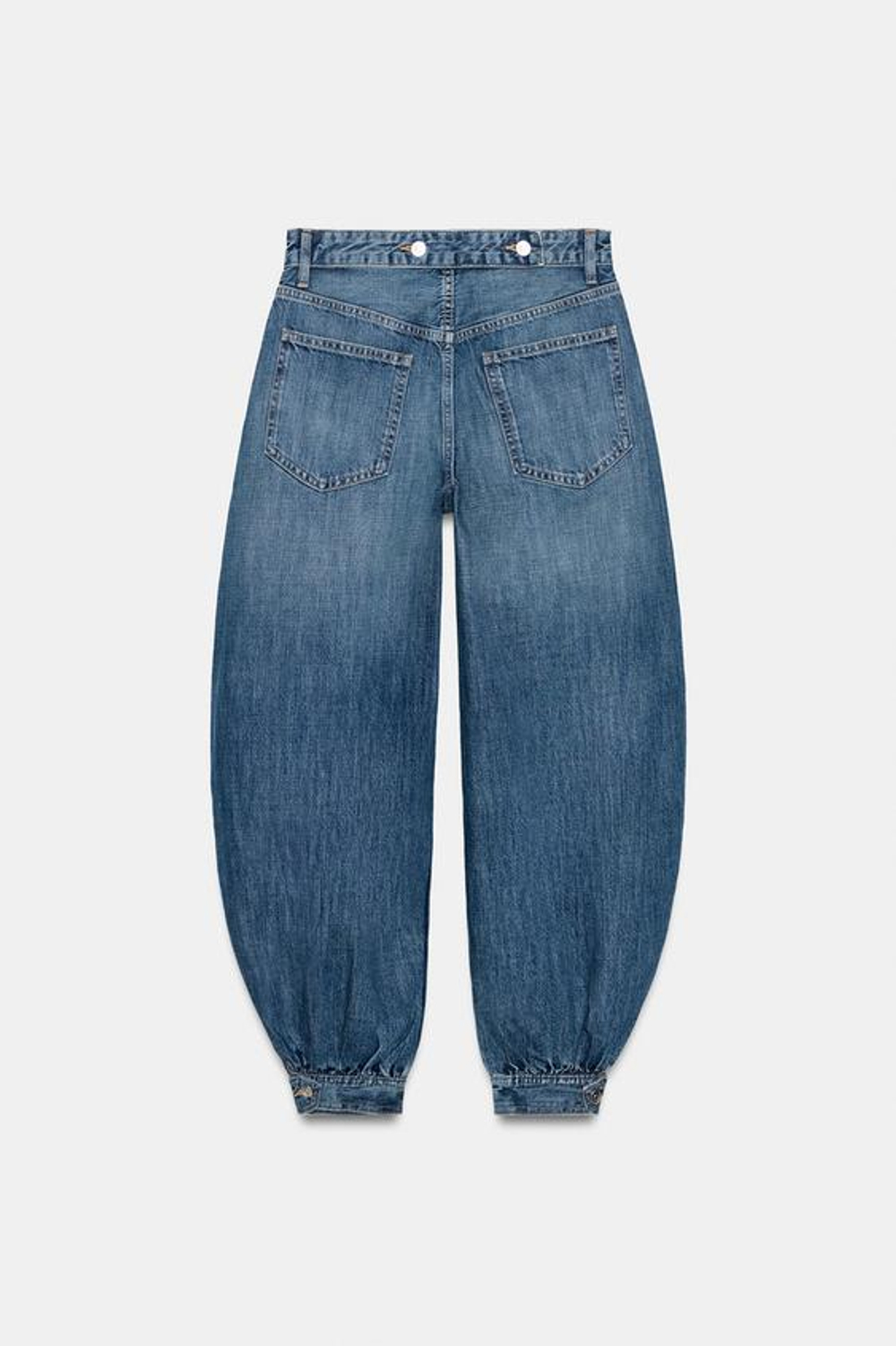 ZARA ДЖИНСЫ TRF BALLON СО СРЕДНЕЙ ПОСАДКОЙ И ПЕТЛЕЙ, СИНИЙ