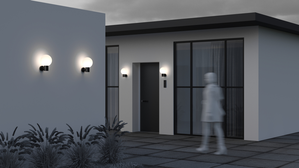 Уличный настенный светильник Outdoor O598WL-01B