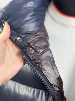 Безрукавка Moncler
