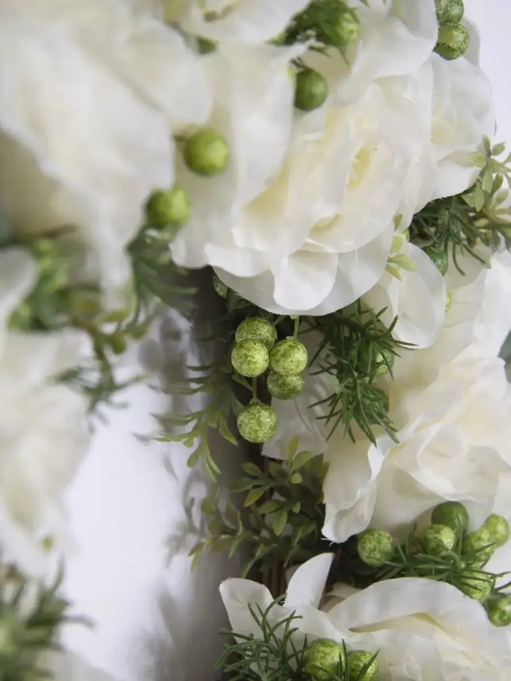 Венок цветочный для украшения интерьера 40 см