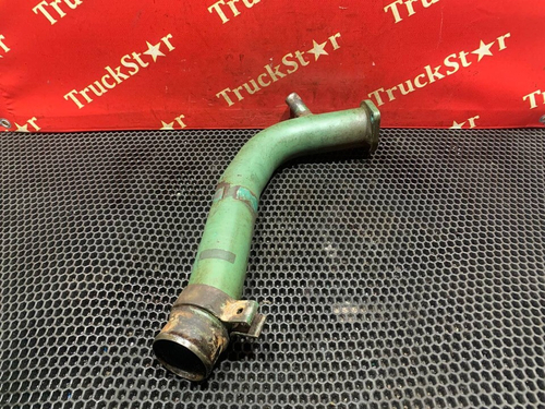 Патрубок системы охлаждения