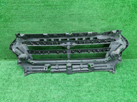 Кронштейн решетки радиатора Ford Kuga 2 (16-19)