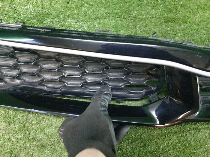 Решетка радиатора Kia Rio 4 X (2020-н.в.)