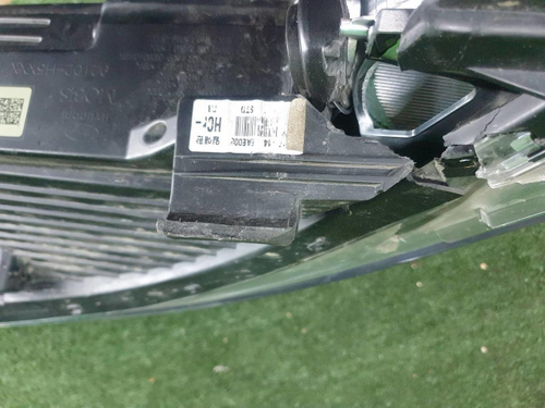 Битая Фара правая Hyundai Solaris 2 (2020-н.в.) галоген