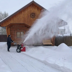 Мобил К С65LC170FS снегоуборщик бензиновый 7 л.с. ковш 65 см, выброс 12 м, 5 вперед/2 назад MBK0020354