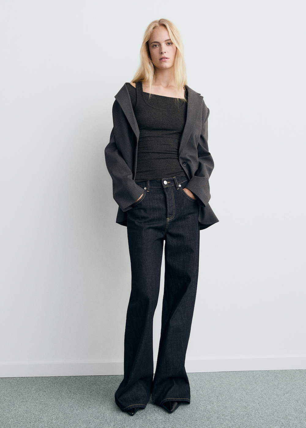 Комбинированный джемпер с круглым вырезом