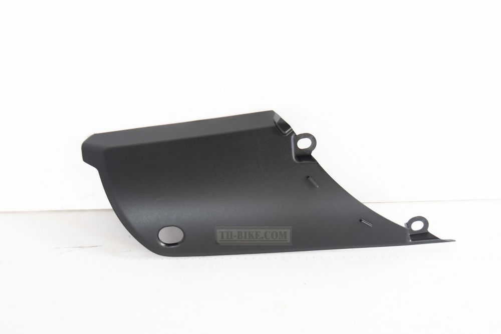 18365-KZZ-900. COVER, RR. MUFFLER