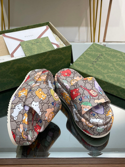 Gucci Platform Slide Sandal