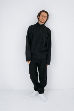СВИТЕР SWEATER