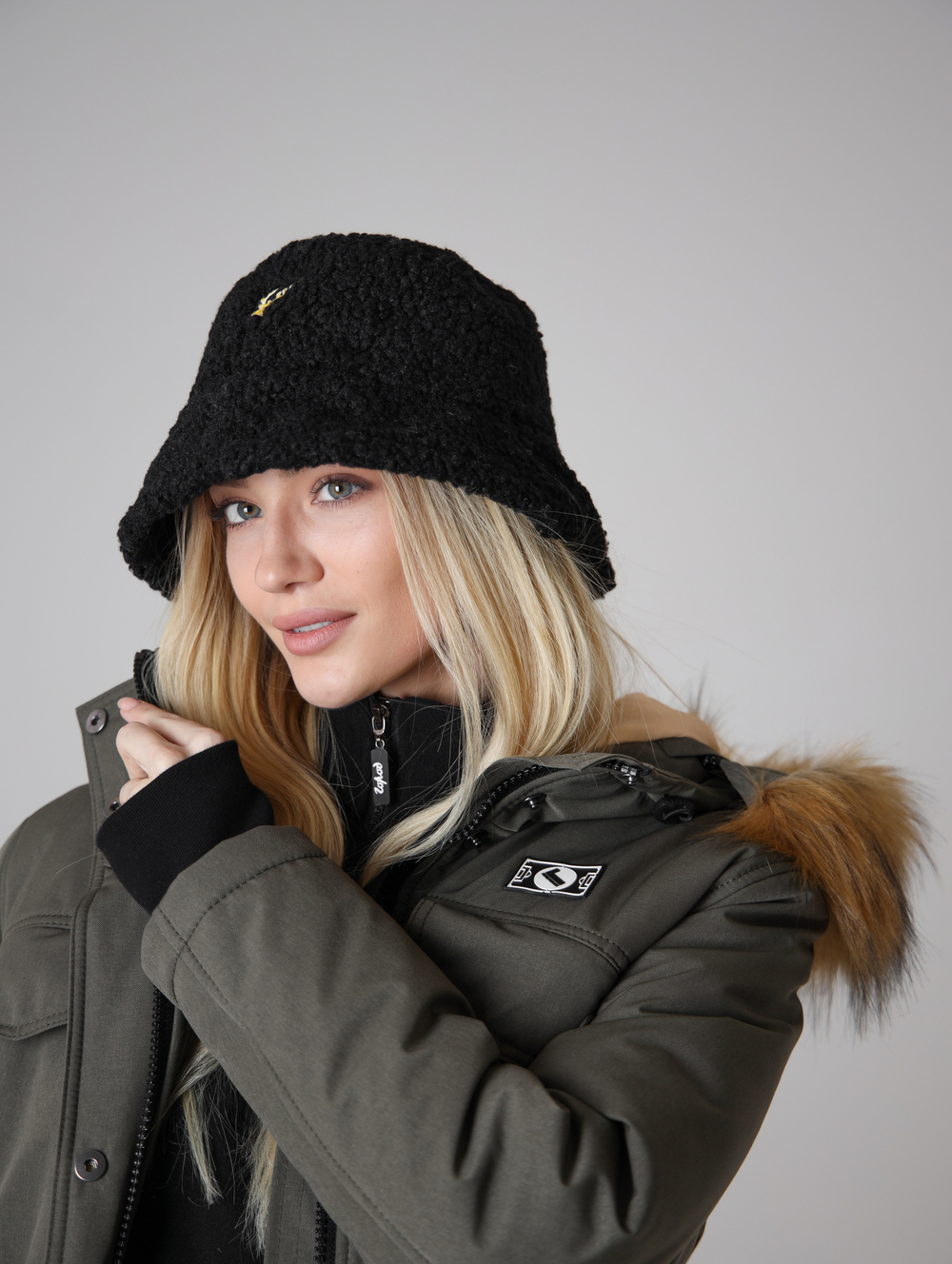 Панама меховая Город Горький черная