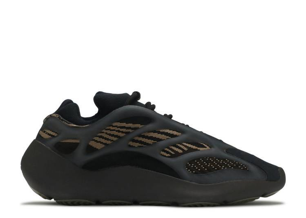 Yeezy 700 V3 "Clay Brown"