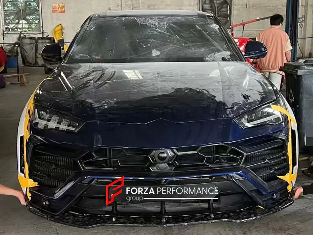 Губа и крылья из кованого карбона для Lamborghini Urus 2018+ Ламборгини Урус