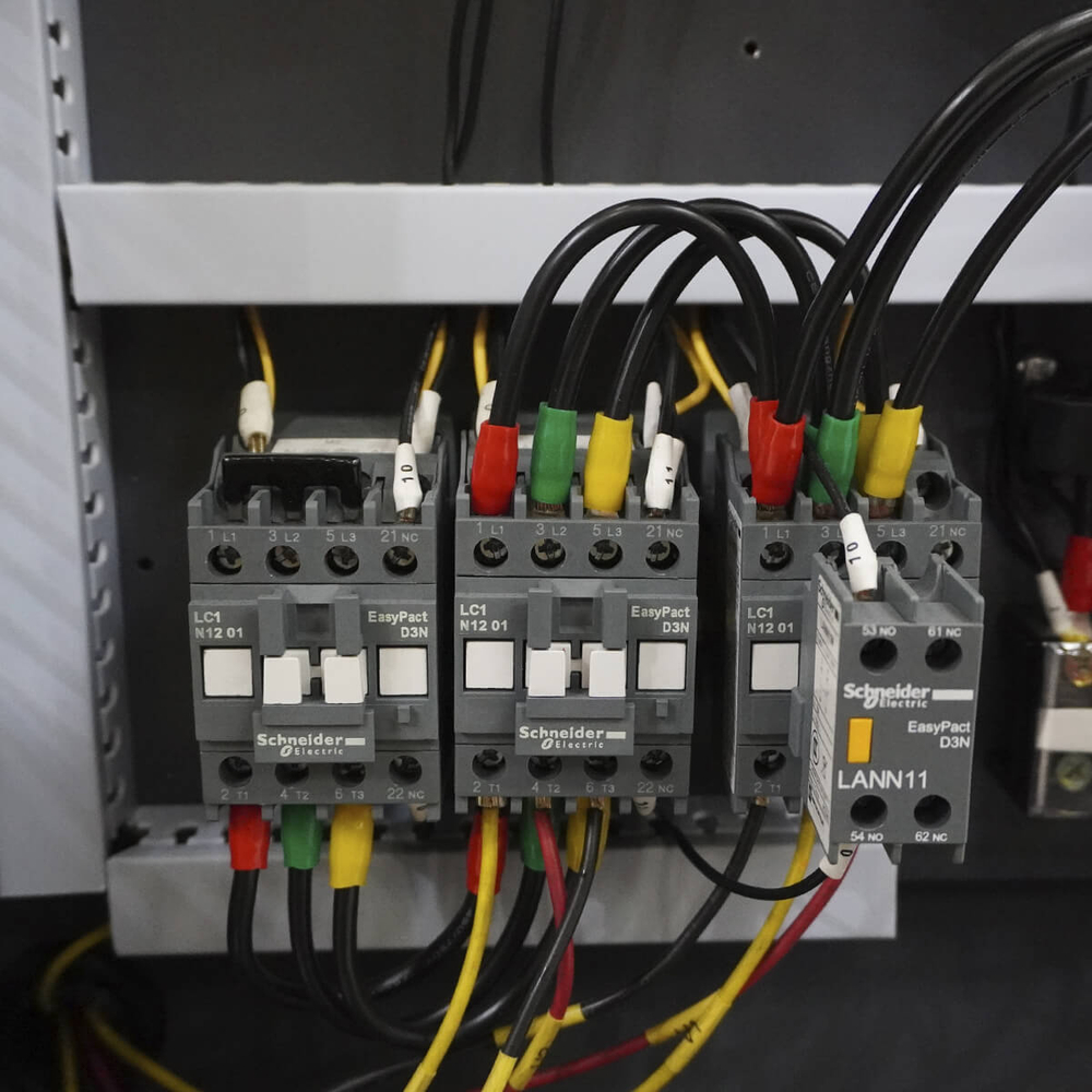 HRS-94550 Винтовой компрессор с ременным приводом Harrison: 550 л/мин, 8 бар, 4 кВт