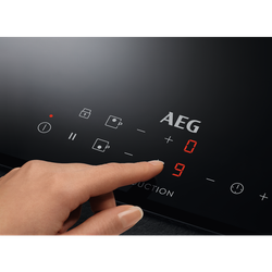 Встраиваемая индукционная варочная панель AEG IKB32300CB