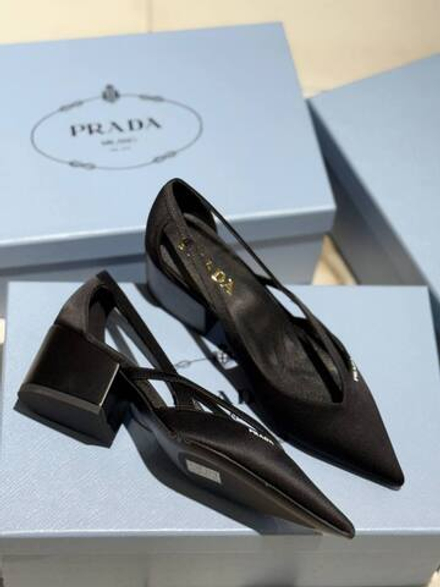 Босоножки Prada