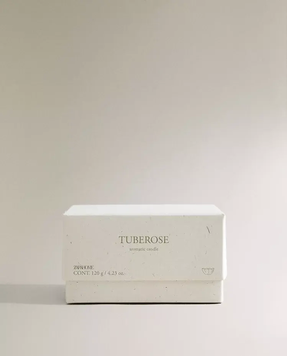 ZARA HOME АРОМАТИЧЕСКАЯ СВЕЧА TUBEROSE