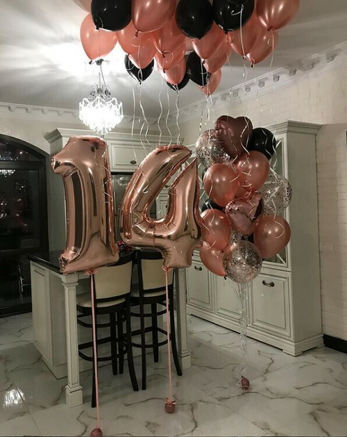 Композиция из шаров в Розовом и Чёрном Цвете