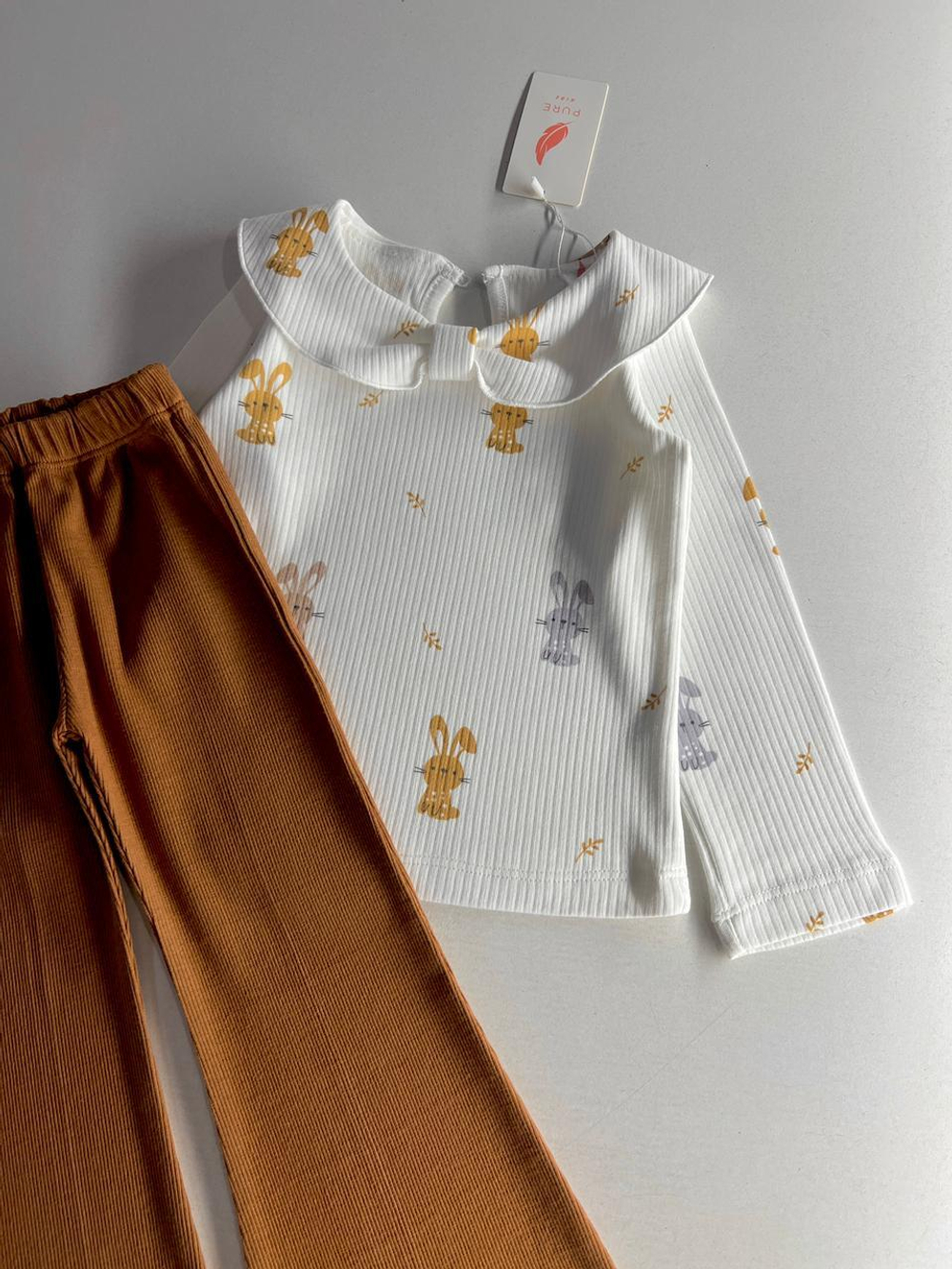 Веселый зайчик - двойка для девочек 2 600 тг./шт. (оптом - цена за 5 размеров)