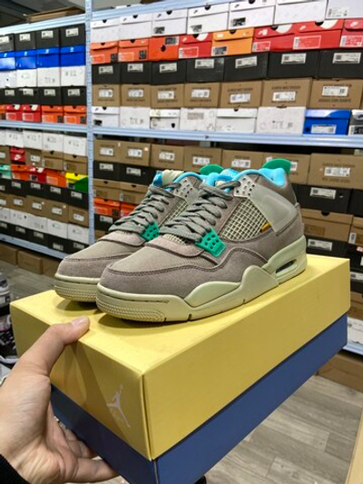 Jordan 4 Retro SP 30th Anniversary Union Taupe Haze