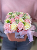 Букет из мыла "РОЗОВЫЙ ФЛАМИНГО" 17 мыльных роз. Подарок на день рождения, день влюбленных, 8 марта