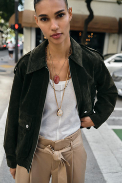 ZARAНАБОР ИЗ 3 ОЖЕРЕЛИЙ С КАМНЯМИ И СТРАЗАМИ, ЗОЛОТИСТЫЙ