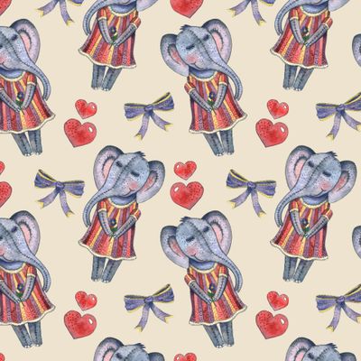 Слоник-девочка на бежевом