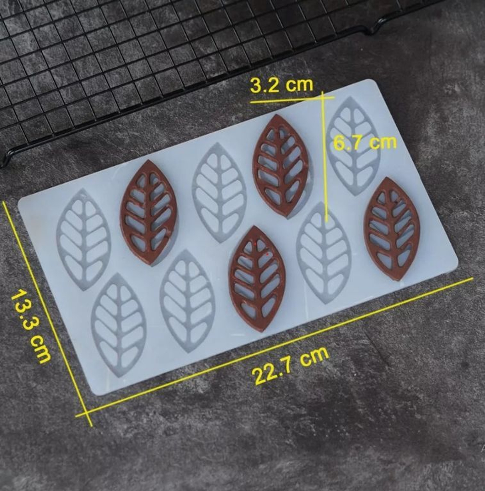 Силиконовый мат для отливки шоколада «Листочки»