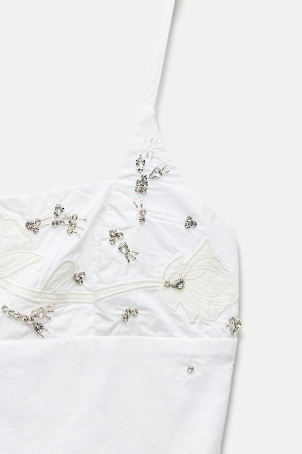 ZARA ТОП ИЗ ПОПЛИНА С ЦВЕТОЧНОЙ ВЫШИВКОЙ И СТРАЗАМИ, БЕЛЫЙ