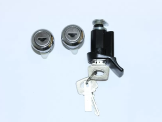 Замок багажника +личинки двери 2110 завод г Димитровоград