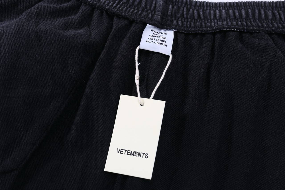 Шорты Vetements